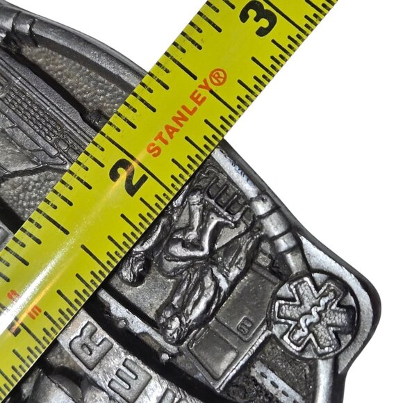 Paramedic Fireman Police Belt Buckle Vintage Emergency 911 Officer Fire Fighter - Picture 3 of 15